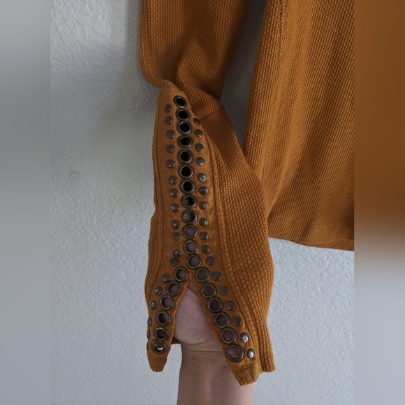 NWT Free People A Little Unruly Top - Picture 4 of 10